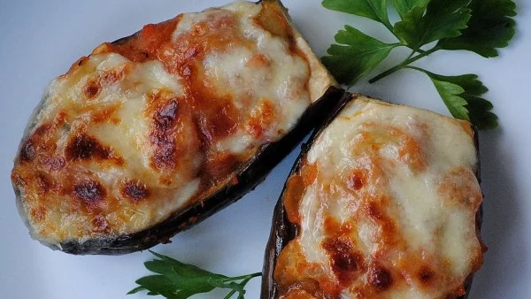 Вегетариански пълнени патладжани