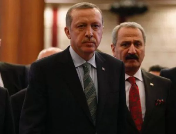 Кортежът на Ердоган спаси самоубиец