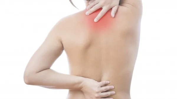 3 лесни упражнения при болки в гърба