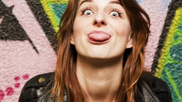 Съвършената жена е тъпачка