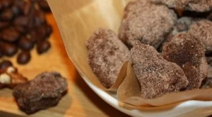 Печени орехи с кафе и канела