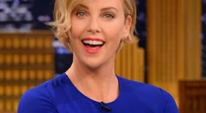 Чарлийз Терон: Пушех марихуана 