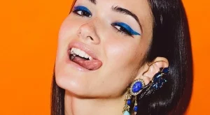 Тенденция, която да пробваш: с една обица