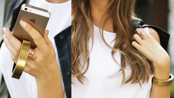 Стилна гривна със зарядно