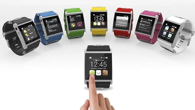 Кук се хвали с рекордни продажби на Apple Watch 