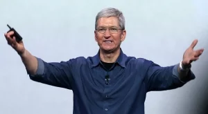 Шефът на Apple Тим Кук се застъпи за имигрантите в САЩ 