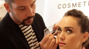 Бохо стил и блясък в грима тази есен