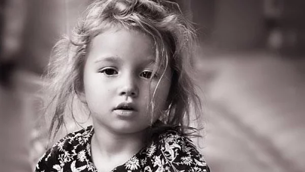 Дъщерята на Ирина Тенчева е първокласничка