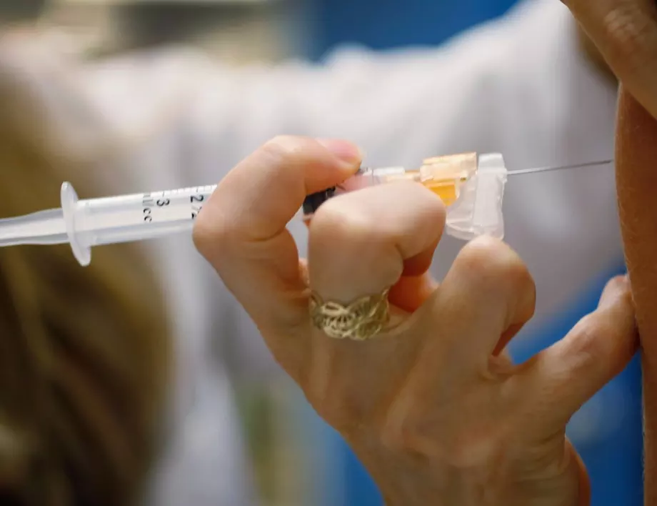 Варна очаква следобед ваксините срещу коронавирус 