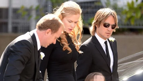 Никол Кидман се сбогува с баща си