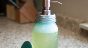 Домашен препарат за миене на чинии