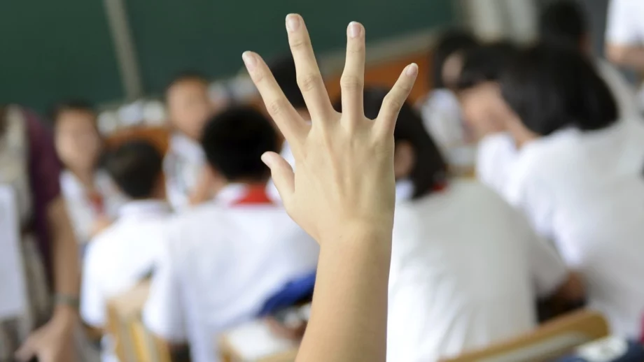 24 вечни ученически бисера по литература