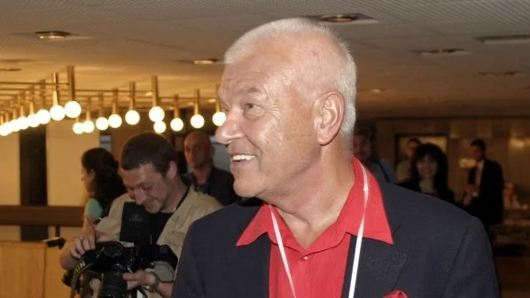 Петър Манджуков също е замесен в панамския скандал