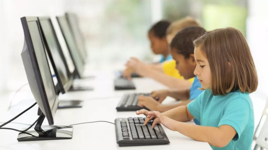 be quiet! Pure Loop: Мощно и стилно решение за водно охлаждане "всичко в едно"