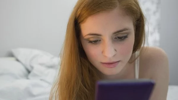 Негативните ефекти от използването на смартфон преди лягане