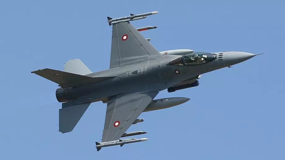 Румъния купува нови технологии за изтребителите си