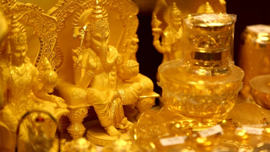 Златото скочи с 4%