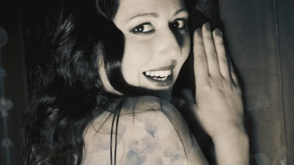 Милица Гладнишка чете приказки с Президента