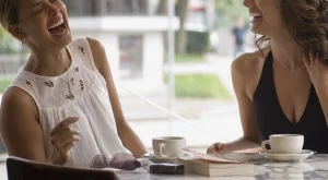 Почитателите на кафето са по-щастливи