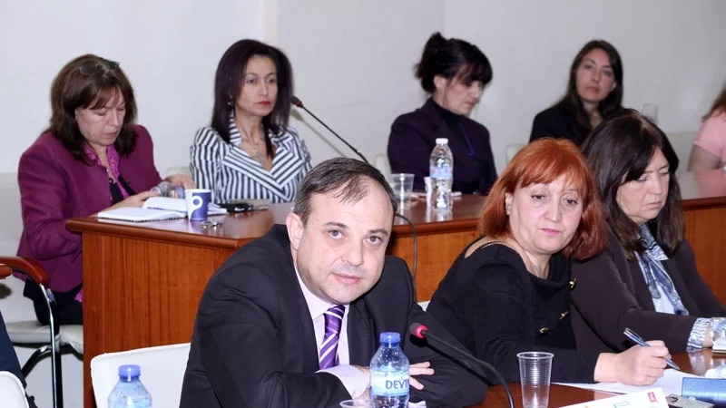 Зам.-министърът на енергетиката Антон Павлов е уволнен