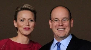 Принцесата на Монако роди