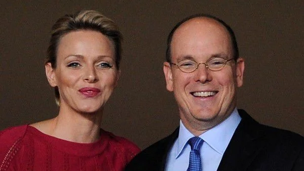 Принцесата на Монако роди