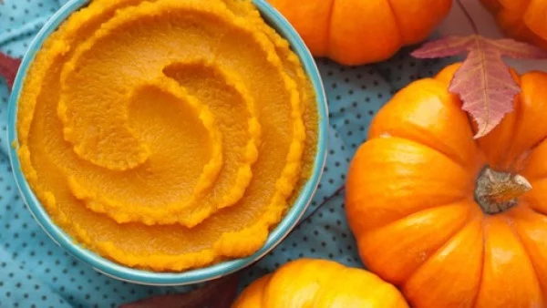 Хидратираща маска за тяло с тиква