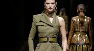 В цвят каки през Есен-Зима 2014/15