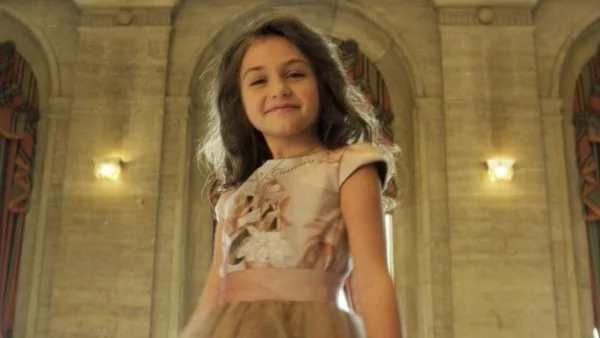 Чуйте песента на Крисия за детската Евровизия