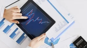 Китай се цели в едва 7% икономически ръст през 2015 г.