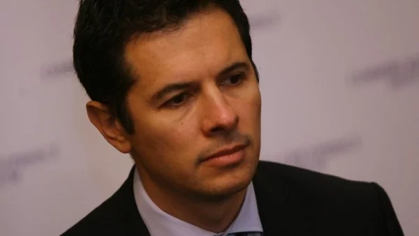 Експерт: Исканото от Борисов затваряне на европейските граници е невъзможно