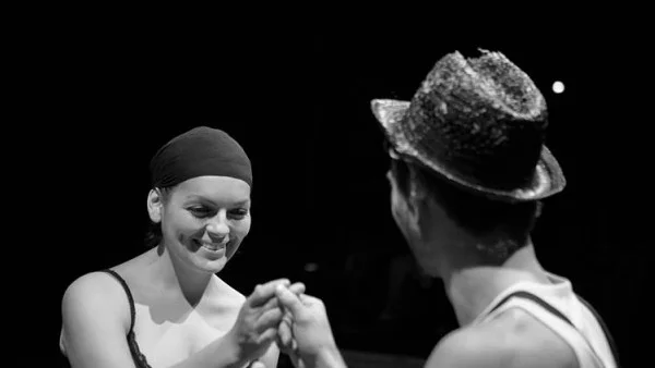 Стойка от Big Brother играе в помощ на двойки с репродуктивни проблеми