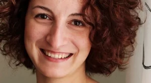 Картини от пясък оживяват в "Приказки с оркестър“