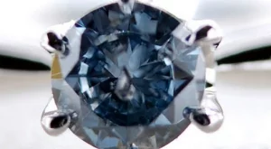 Правят диаманти от тленни останки