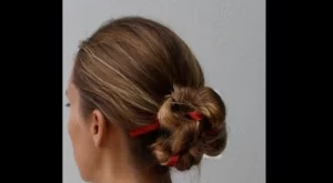 Лесен кок с панделка