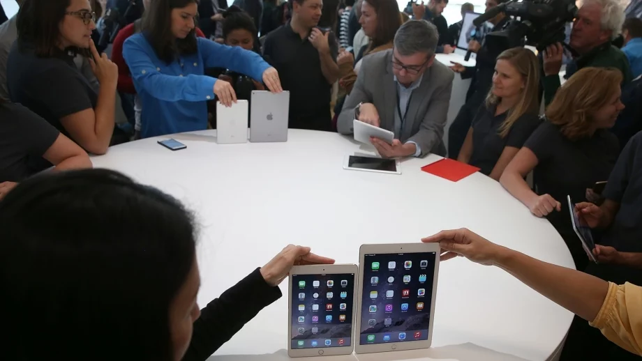 Apple ще представи три нови iPad-а през март