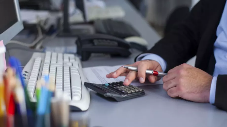 Изтича срокът за фирмите да изпратят в НАП справки за доходите