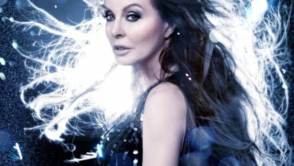 Сара Брайтман спира с концертите, ще лети в космоса