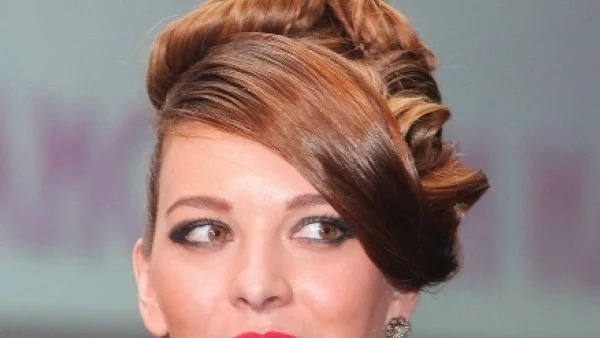 Топ коафьори показаха тенденциите в косите