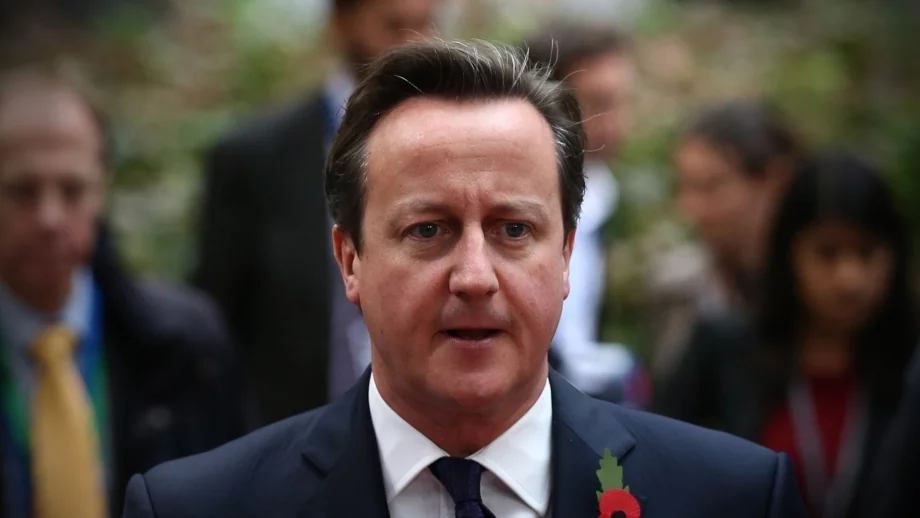 Камерън: Трябва да спрем купуването на имоти с "мръсни" пари