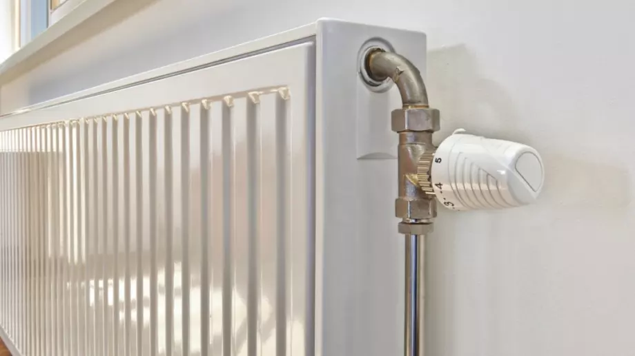 Топлофикация - Перник да компенсира клиентите си, разпореди КЕВР