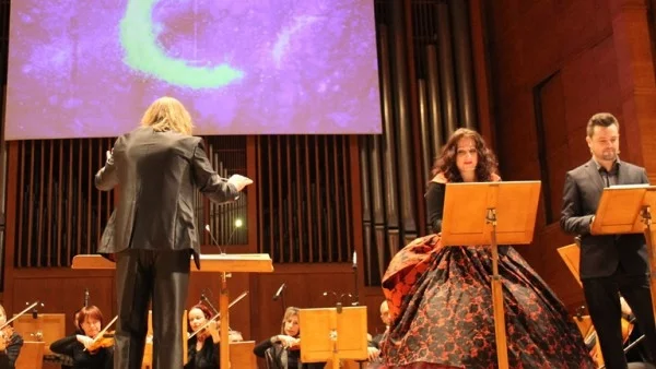    Стотици деца вдъхновени от спектакъла "Приказки с оркестър“   