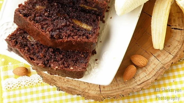 Шоколадов кейк с банан