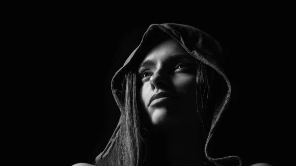 DESY представя на живо парчета от първия си албум