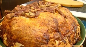 Чипровска къпана баница със сирене и месо