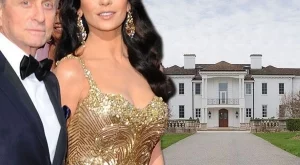 В новия дом на Катрин Зита- Джоунс и Майкъл Дъглас  