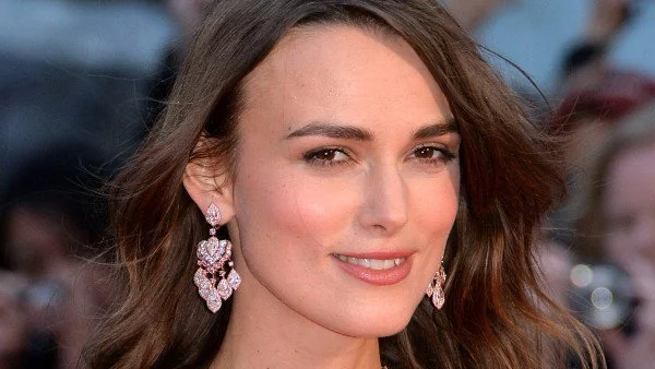 Кийра Найтли носила перуки