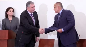 Борисов се скарал на Калфин заради изключенията при осигурителните прагове