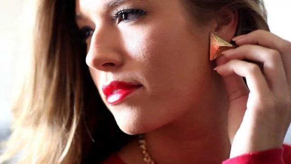 Първите смарт обеци