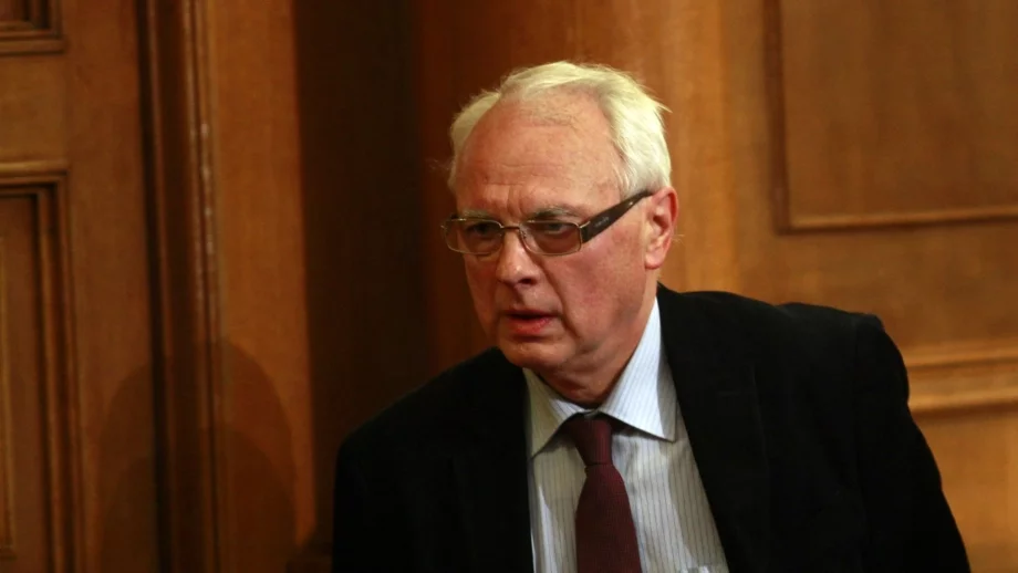 Енчев: Продаването на българско гражданство е основен източник на пари за ВМРО